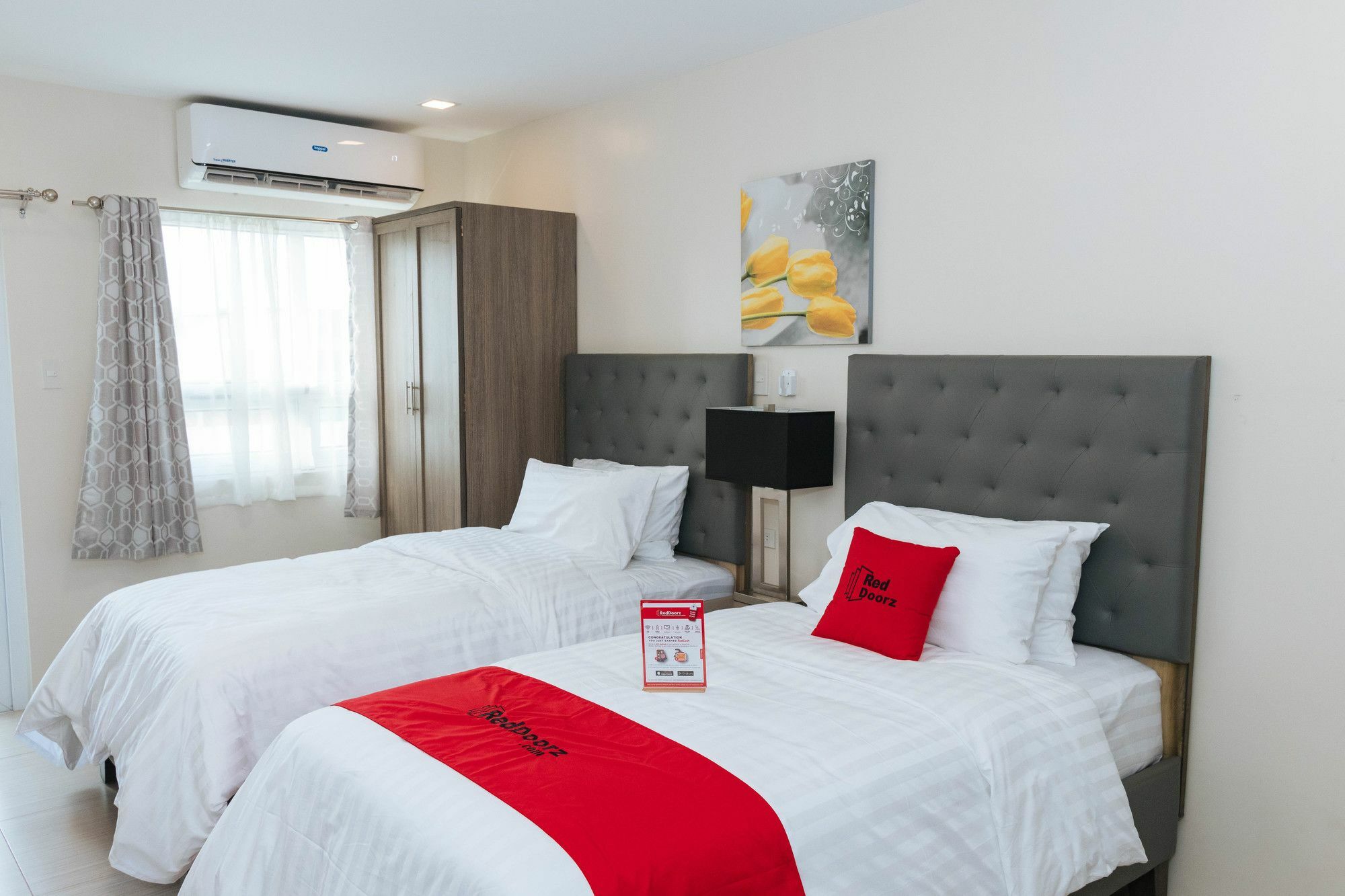 Reddoorz Premium @ Sampaloc Makati Hotel Makati City Kültér fotó